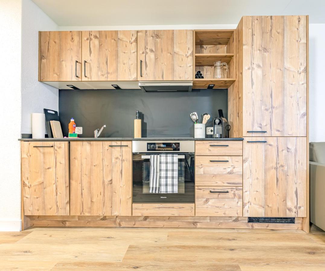 Kehr Apartment - Aare Jungfrau Ag Гриндельвальд Экстерьер фото